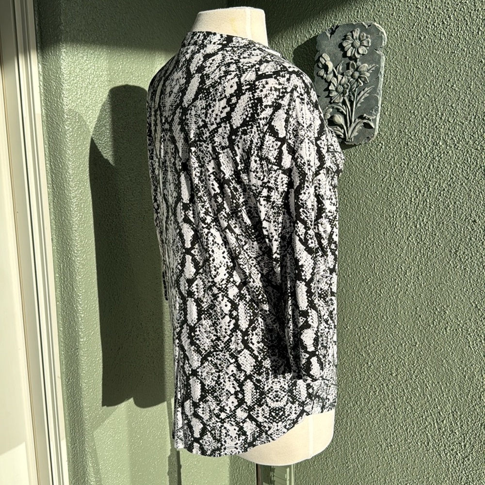 Calvin Klein Pull Over Partial Front Zip Stylized… - image 3